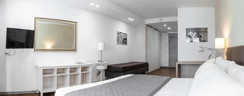 Room, Prestige Rooms Chiaia, Naples