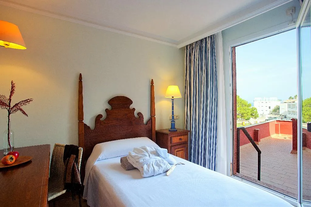SINGLE STANDARD Room, Cala Sant Vicenç - ADULTS ONLY, Majorca