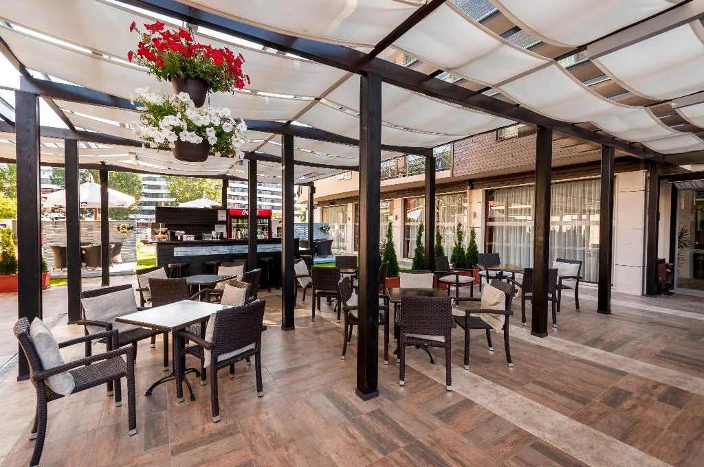 Bar, Lion Sunny Beach, Bourgas