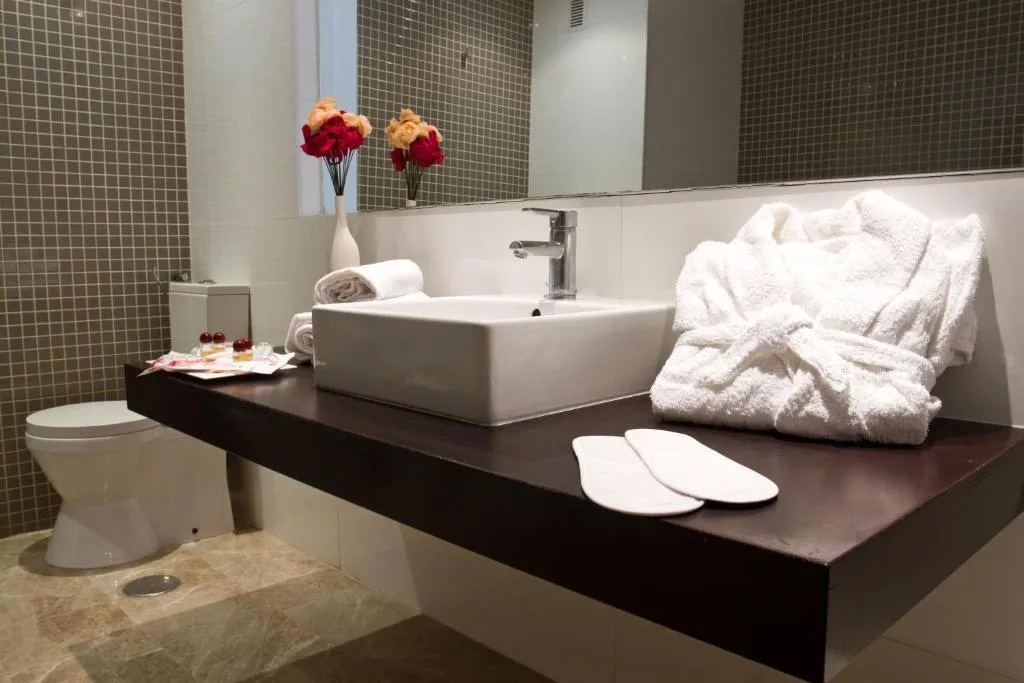 QUADRUPLE SUPERIOR Room, Dynastic Hotel & Spa, Costa Blanca