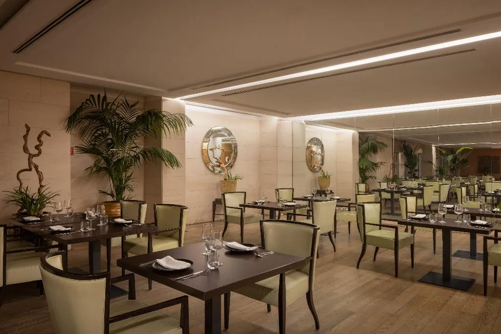 Restaurant, Precise House Mantegna Roma, Rome