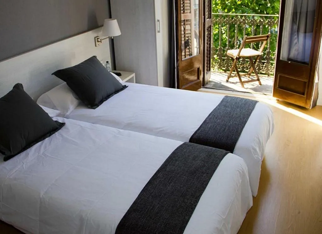 Room, Hostalin Barcelona Diputación, Barcelona