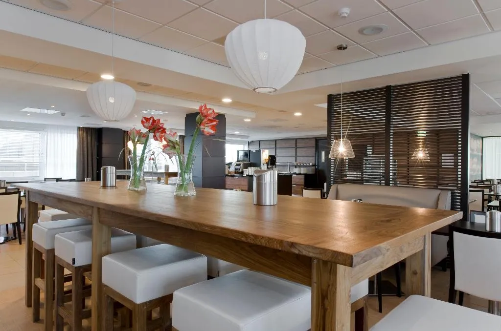 Restaurant, Holiday Inn Express Amsterdam-Sloterdijk Station, Amsterdam