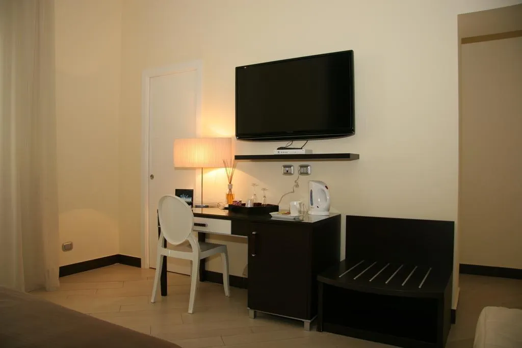 Double or Twin SUPERIOR Room, Ferdinando II, Naples