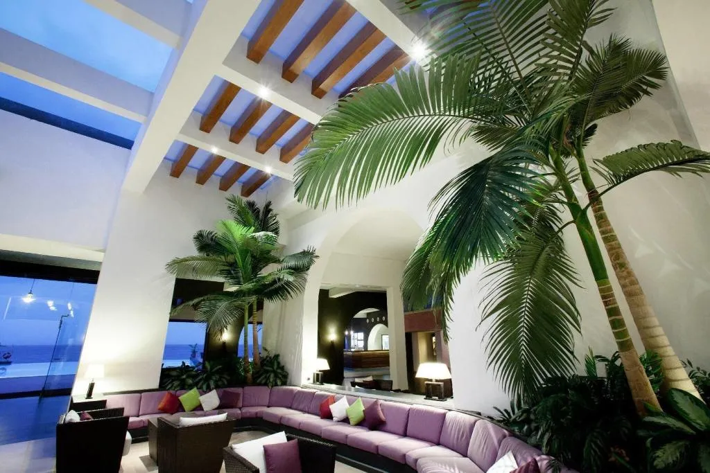 Lobby, Santa Tecla Palace, Catania