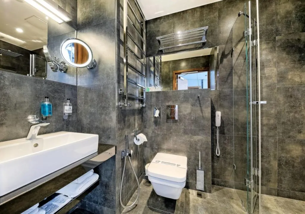 DOUBLE SINGLE USE DELUXE PREMIUM Room, Bayjonn Boutique Hotel, Gdansk