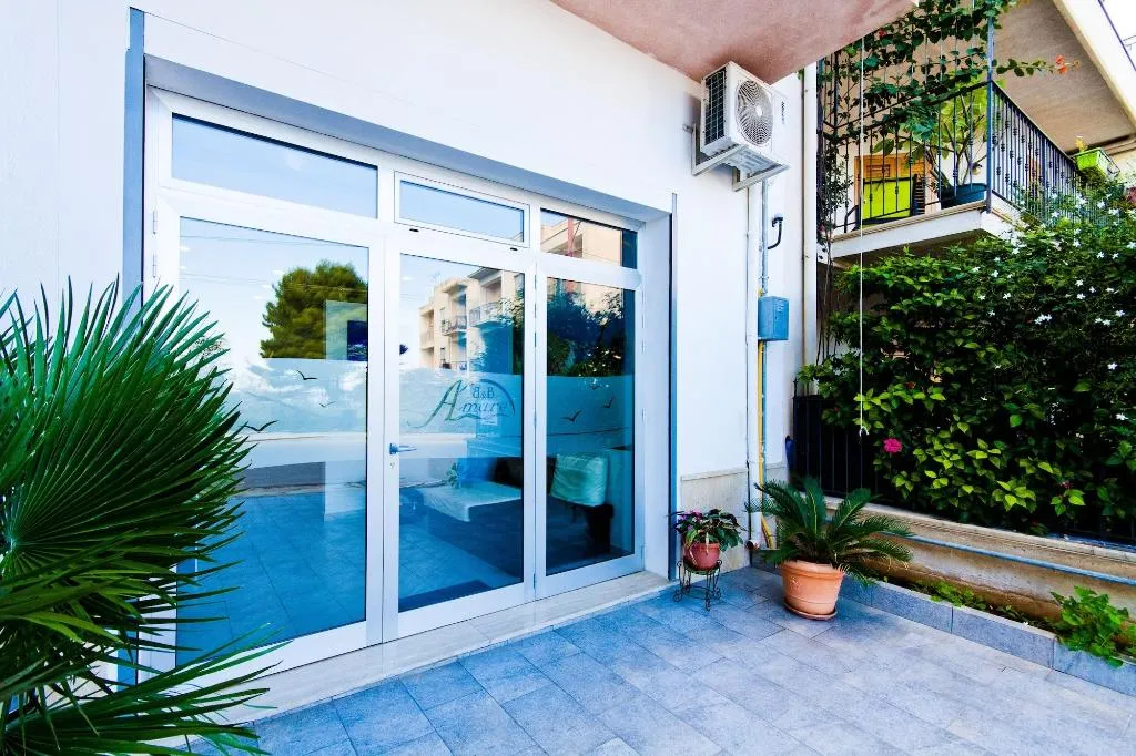 General view, B&B A Mare, Palermo