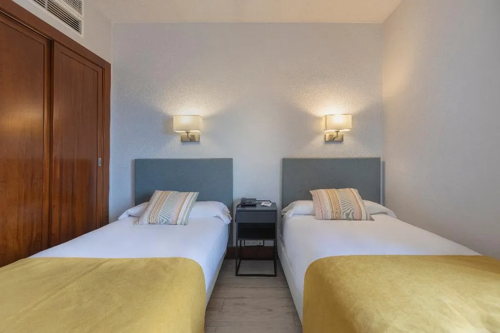 TRIPLE STANDARD Room, Hotel Soho Boutique Los Naranjos, Costa Del Sol