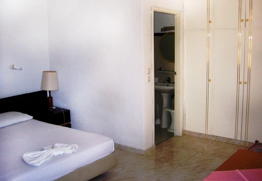 STUDIO GARDEN VIEW Room, Gnest Apartments, Rhodes
