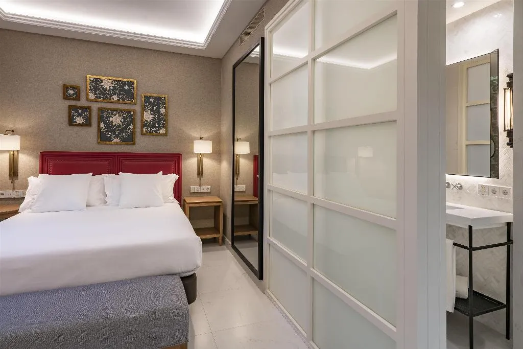 Room, Vincci Molviedro, Seville