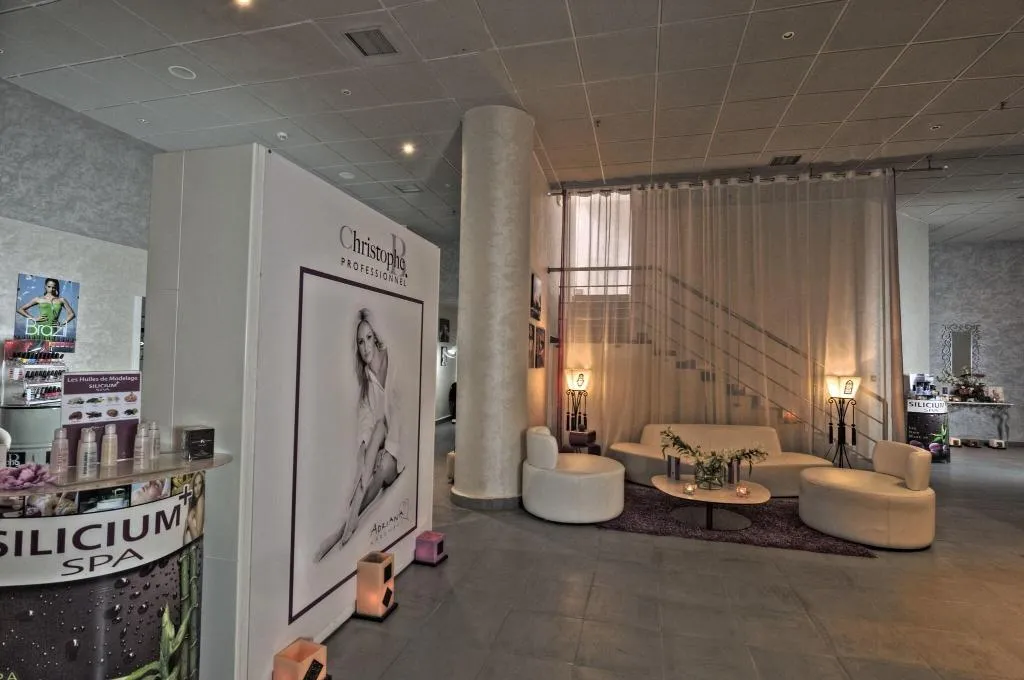 Sports and Entertainment, Farah Tanger, Tangier