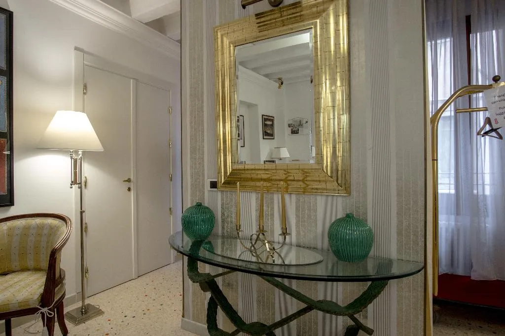 Lobby, Antigo Trovatore, Venice