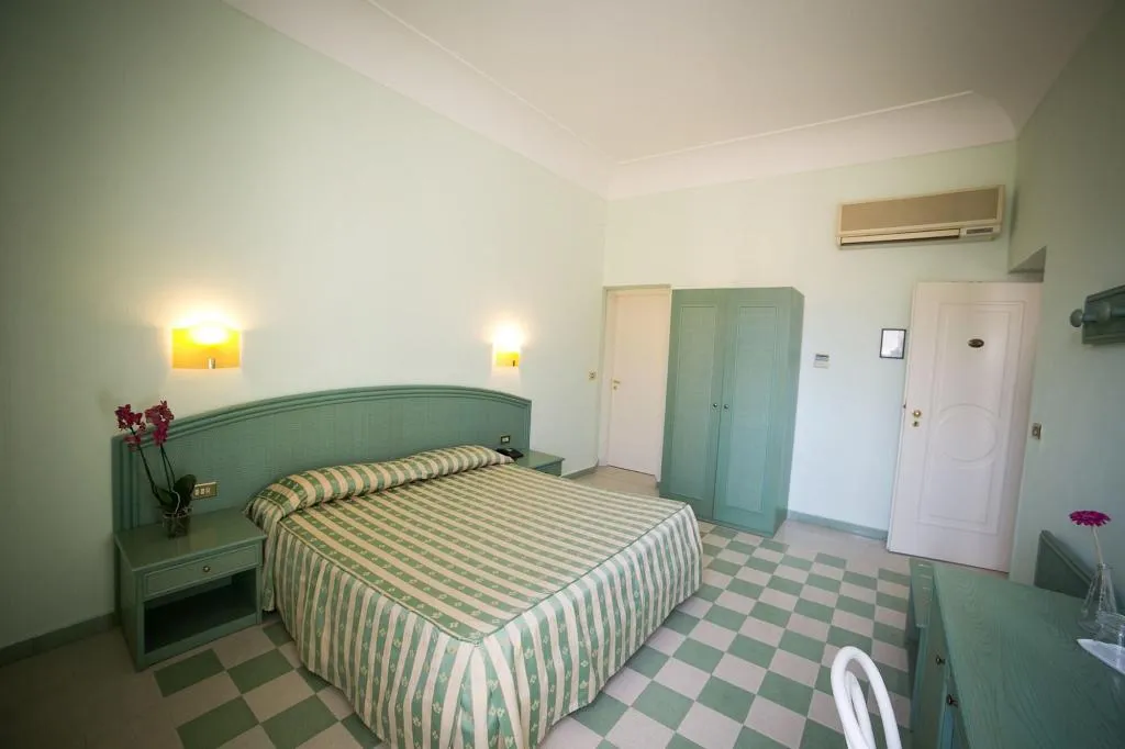 Room, Hotel Gran Bretagna, Catania