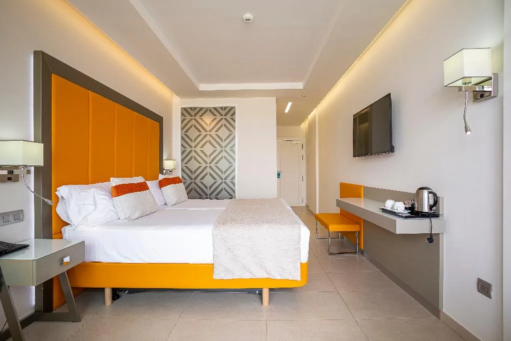 DOUBLE STANDARD Room, Torre del Mar Ibiza, Ibiza