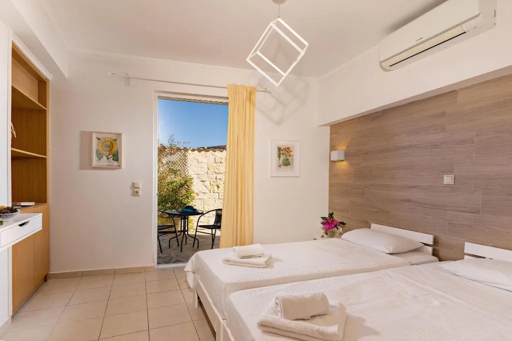 Room, Castello Apartments, Crete