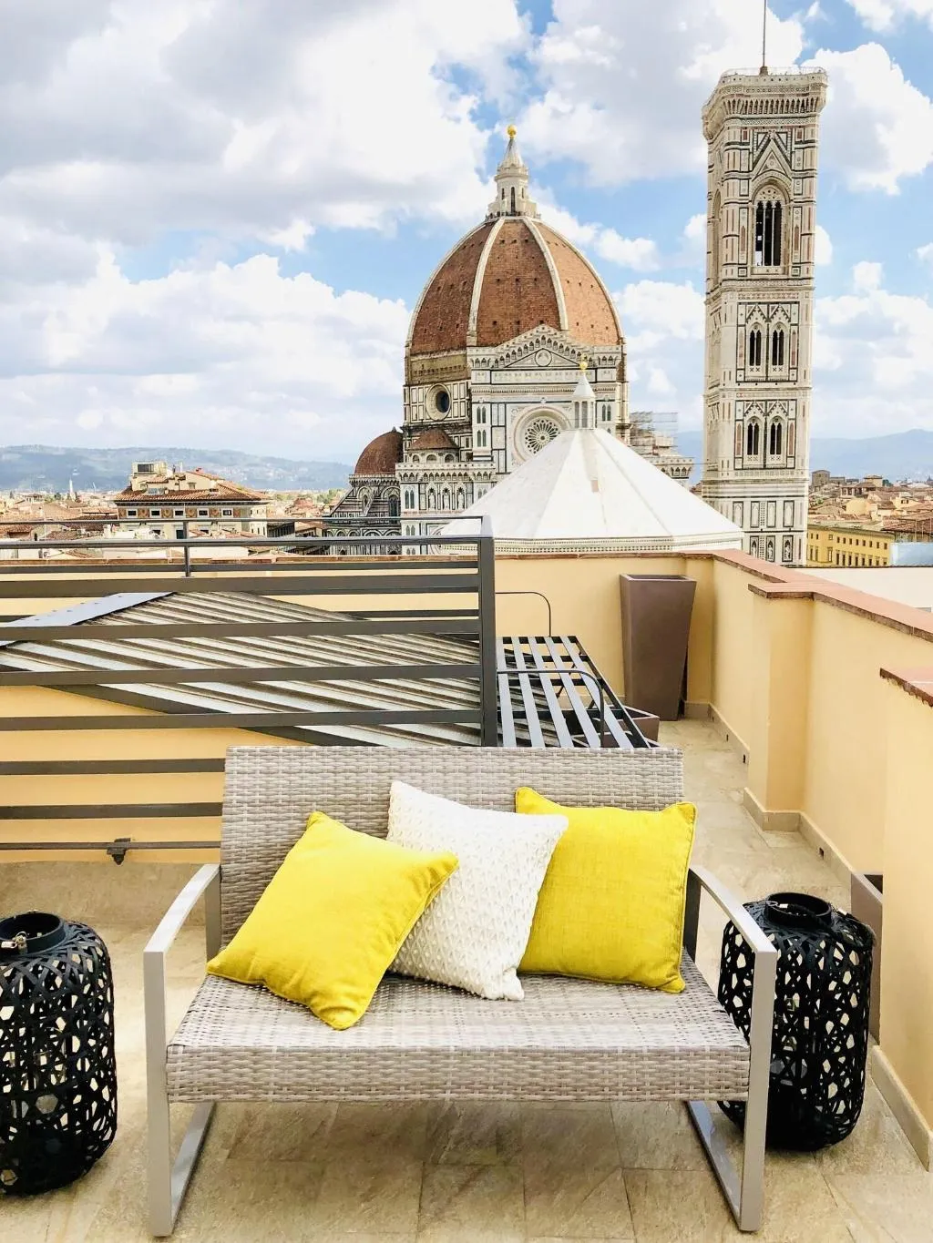 Room, Il Perseo, Florence
