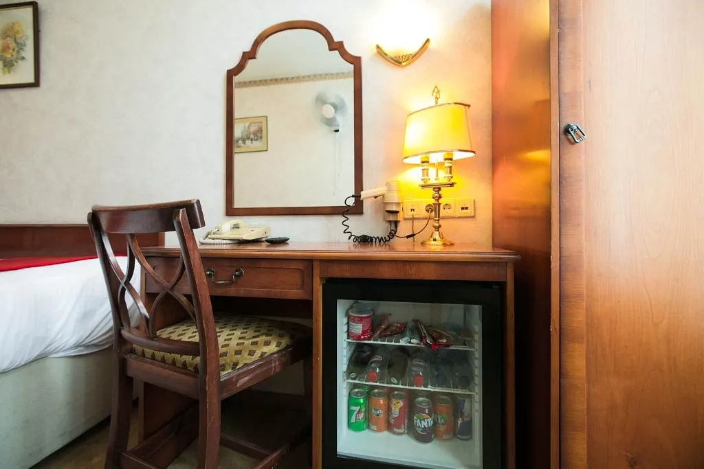 DOUBLE WITH DOUBLE BED Room, Atlanta, Amsterdam