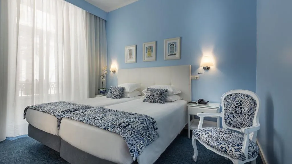 Double or Twin STANDARD Room, Hotel Florescente, Lisbon