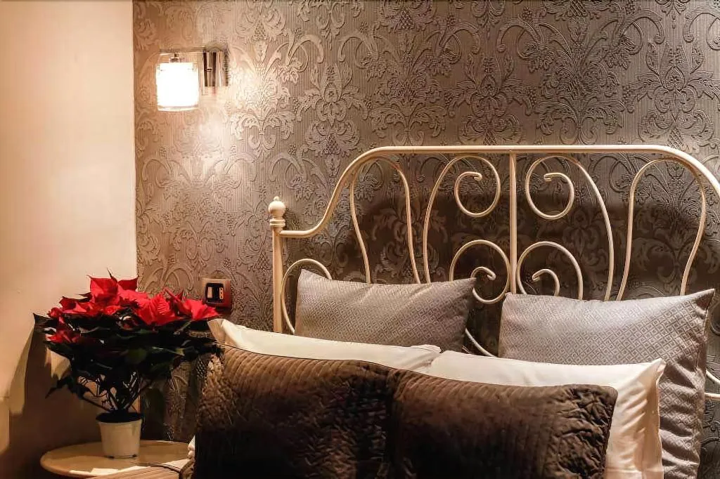 Room, Vanella Rome Domus, Naples