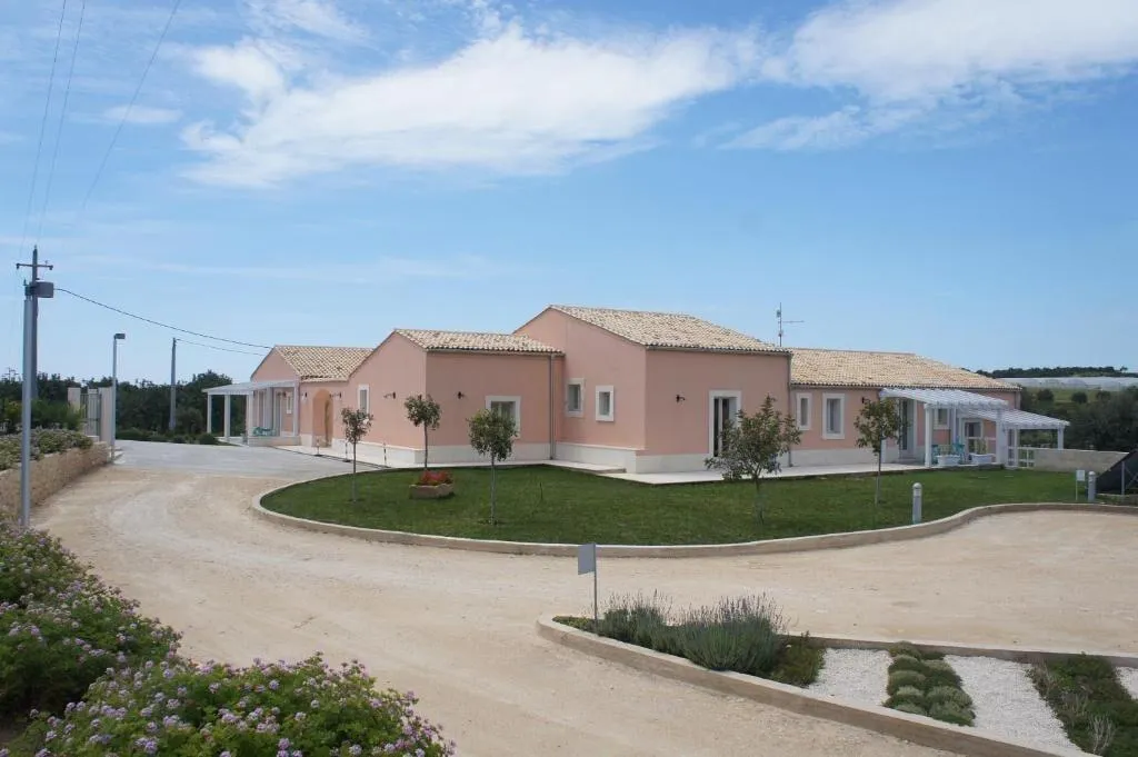 General view, Agriturismo Le Zagare Di Vendicari, Catania