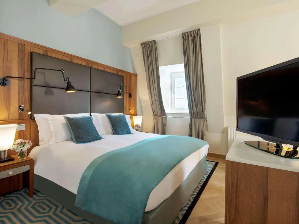 JUNIOR SUITE KING BED NON SMOKING Room, Sofitel Grand Sopot, Gdansk