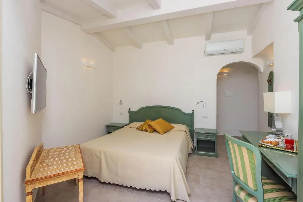 Room, Al Pesce d'Oro, Naples
