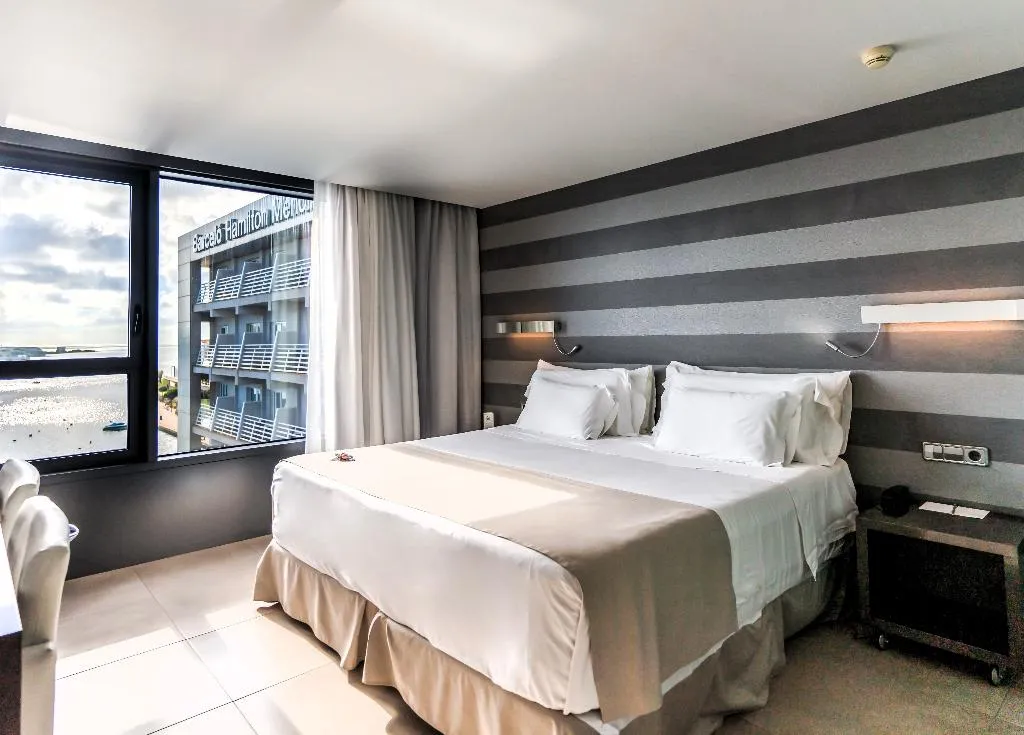 Double or Twin SUPERIOR SIDE SEA VIEW Room, Barceló Hamilton Menorca -Adults Only, Menorca