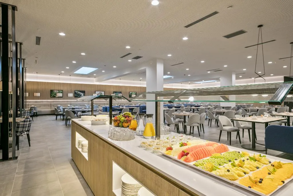 Restaurant, Hotel Acta Voraport, Barcelona