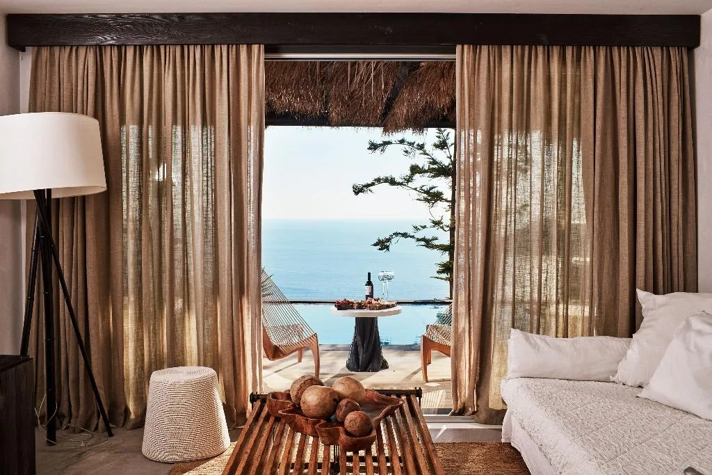 VILLA TWO BEDROOMS WITH PRIVATE POOL Room, Myconian Utopia Relais & Chateaux, Mykonos