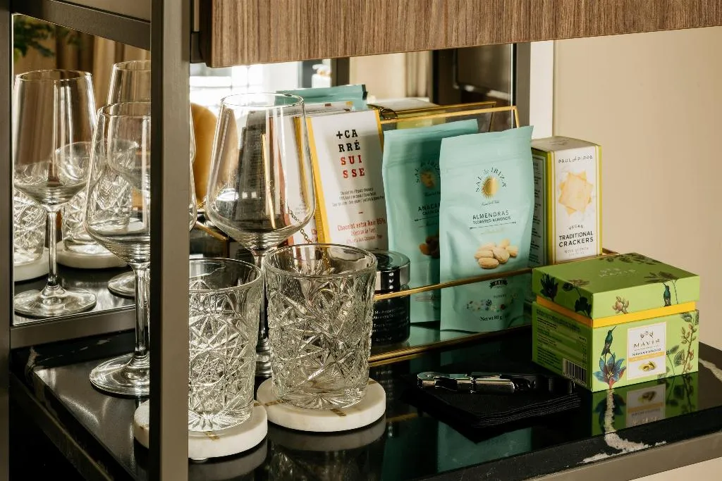 JUNIOR SUITE WITH TERRACE Room, Casa de las Artes, member of Melia Collection, Madrid