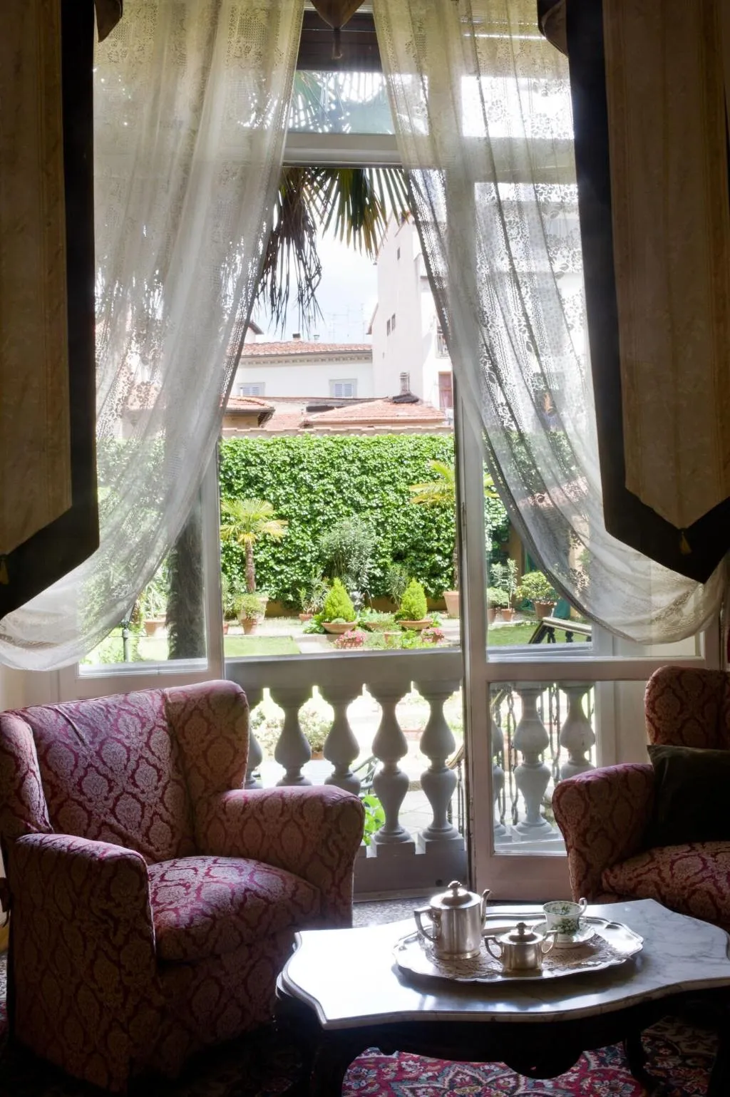 Lobby, Principe, Florence