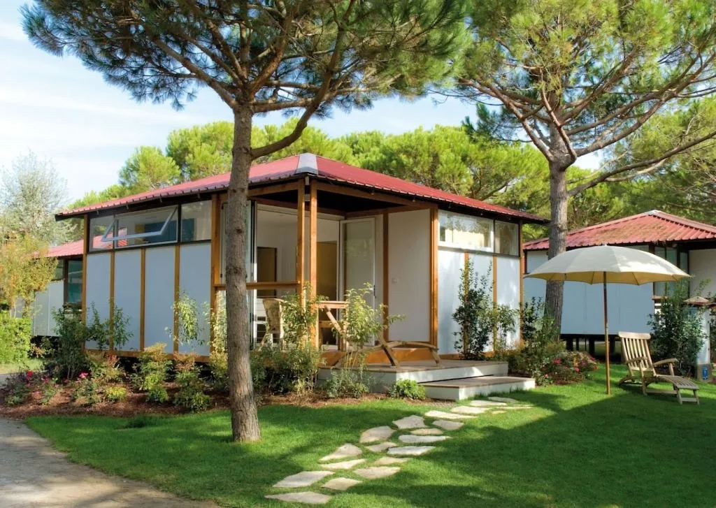 CHALET COMFORT Room, Club del Sole Jesolo Family Resort, Venice