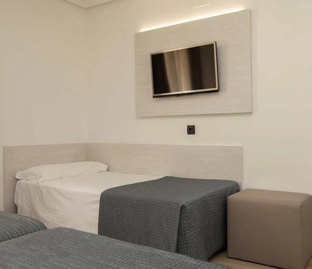 DOUBLE STANDARD Room, Porcel Ganivet, Madrid