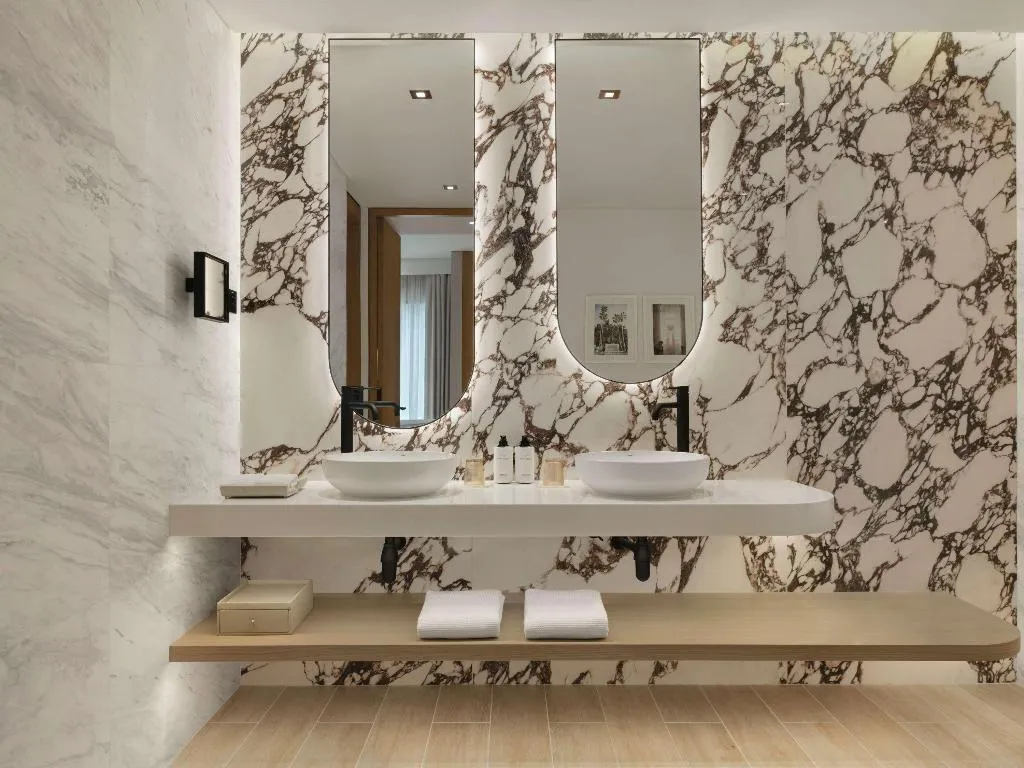 SUITE STANDARD Room, Delano Dubai, Dubai