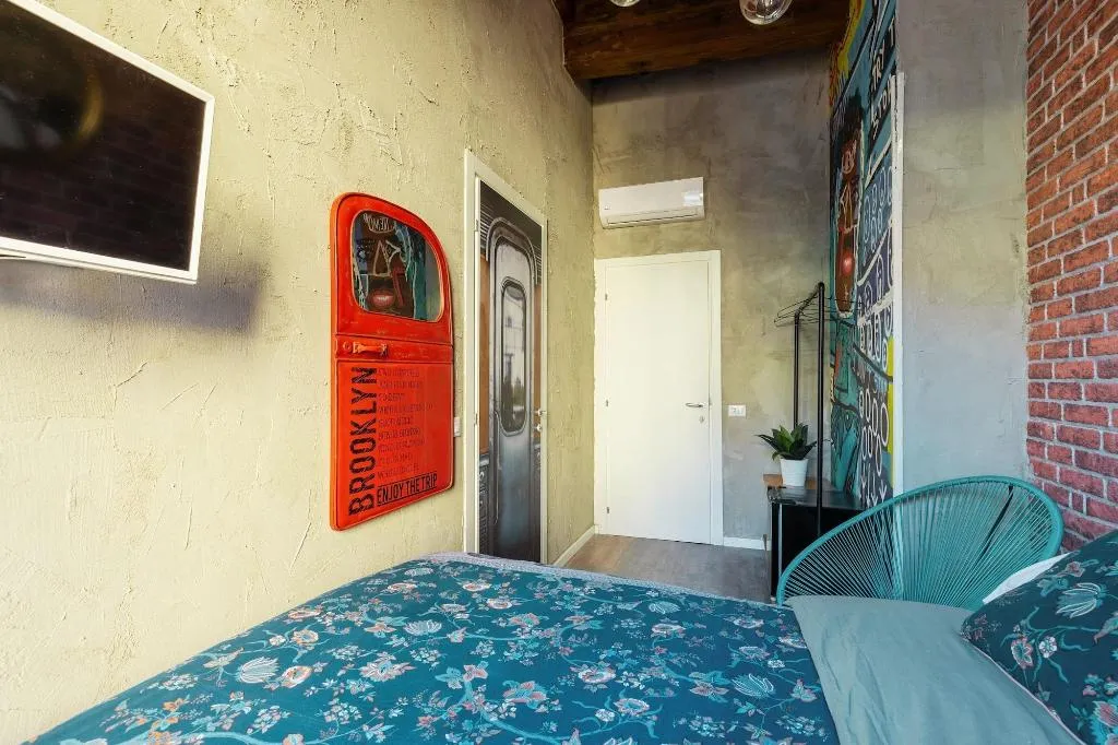 Room, Code Rooms, Florence