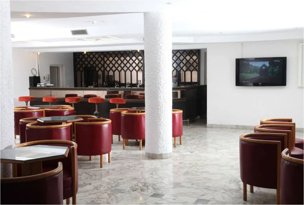 Bar, Hannibal Palace, Tunisia
