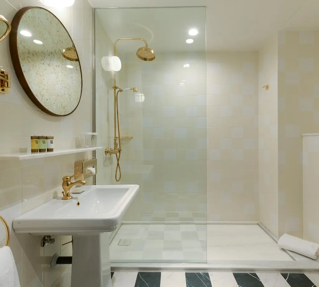 DOUBLE SINGLE USE STANDARD Room, Vincci The Mint, Madrid