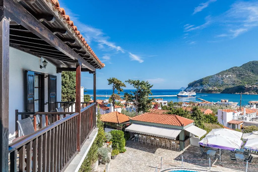 Double or Twin POOL VIEW Room, Hotel Dionyssos, Skiathos