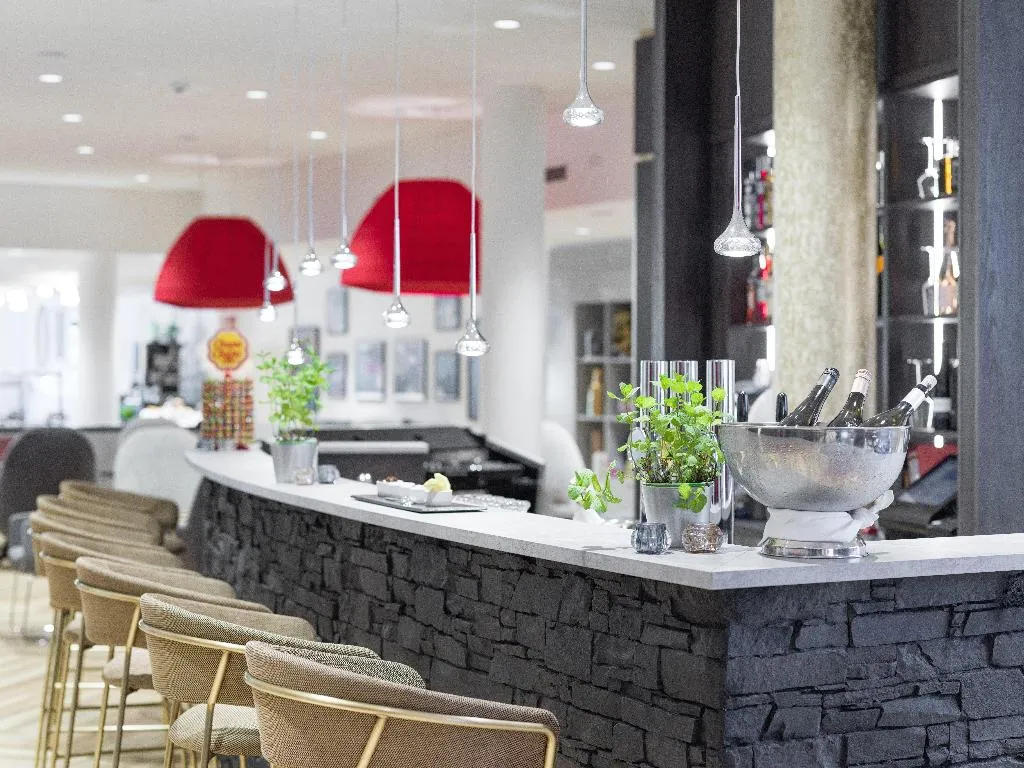 Bar, Holiday Inn - the niu, Franz Vienna, Vienna