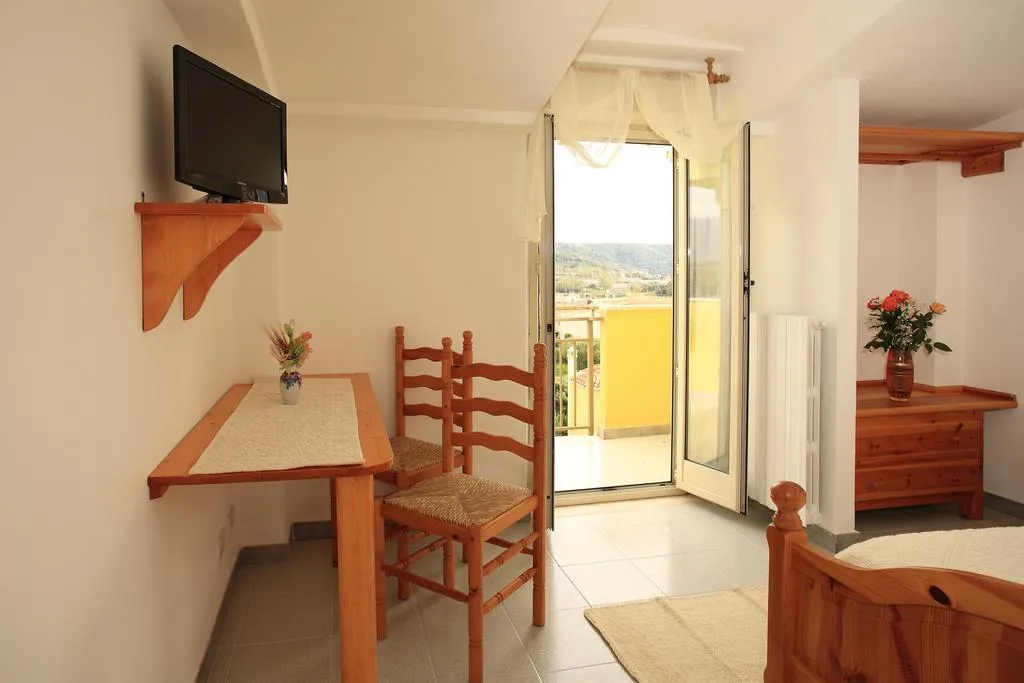 SINGLE SUPERIOR WITH BALCONY Room, Dori d'Oro Hotel, Olbia