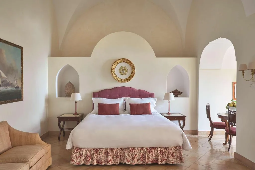 JUNIOR SUITE DELUXE Room, Caruso, A Belmond Hotel, Amalfi Coast, Naples