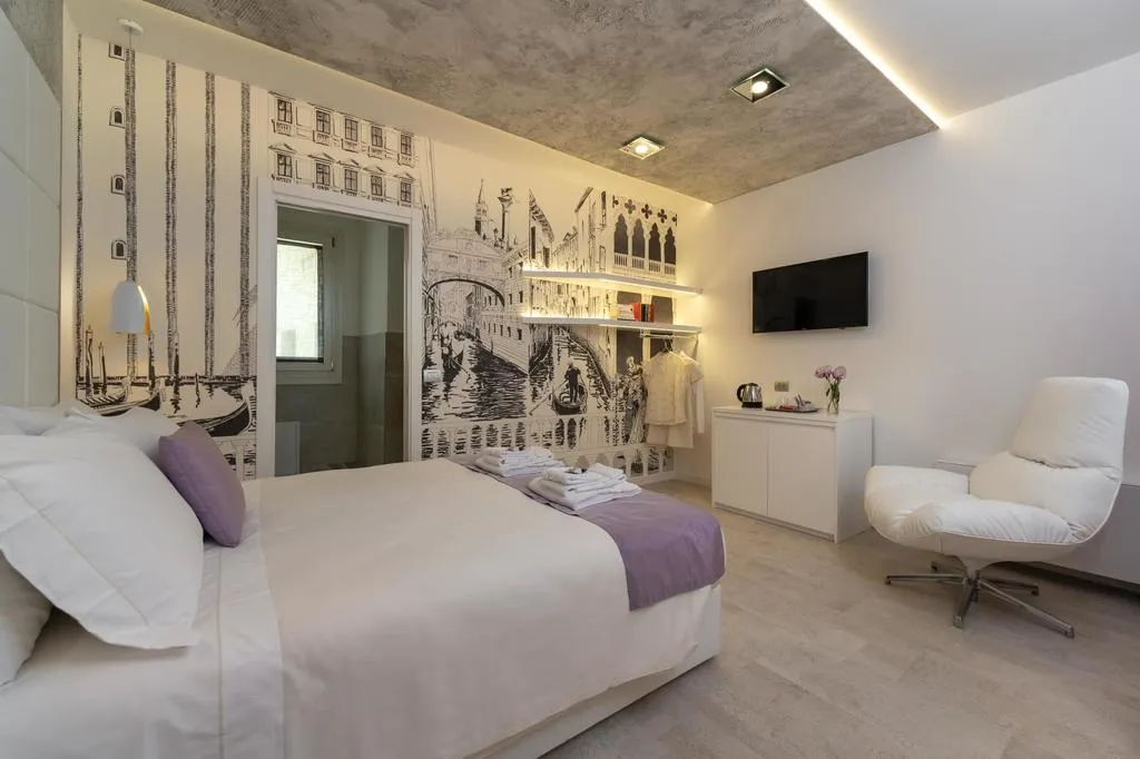 Double or Twin STANDARD Room, Ca' de la Fonte, Venice