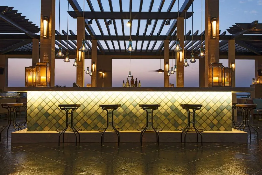 Restaurant, Le Royal Meridien Beach Resort and Spa, Dubai
