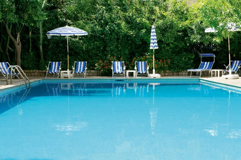 Pool, Grand Hotel De La Ville, Naples