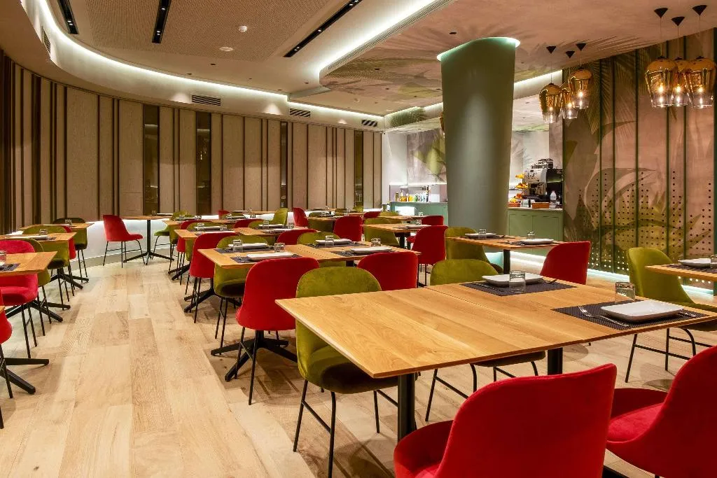 Restaurant, Melia Plaza, Valencia