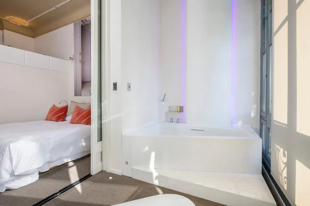 SUITE TWO BEDROOMS Room, El Palauet Modernist Suites, Barcelona