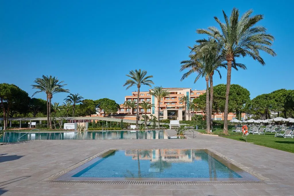 Pool, Hipotels Hipocampo Palace, Majorca