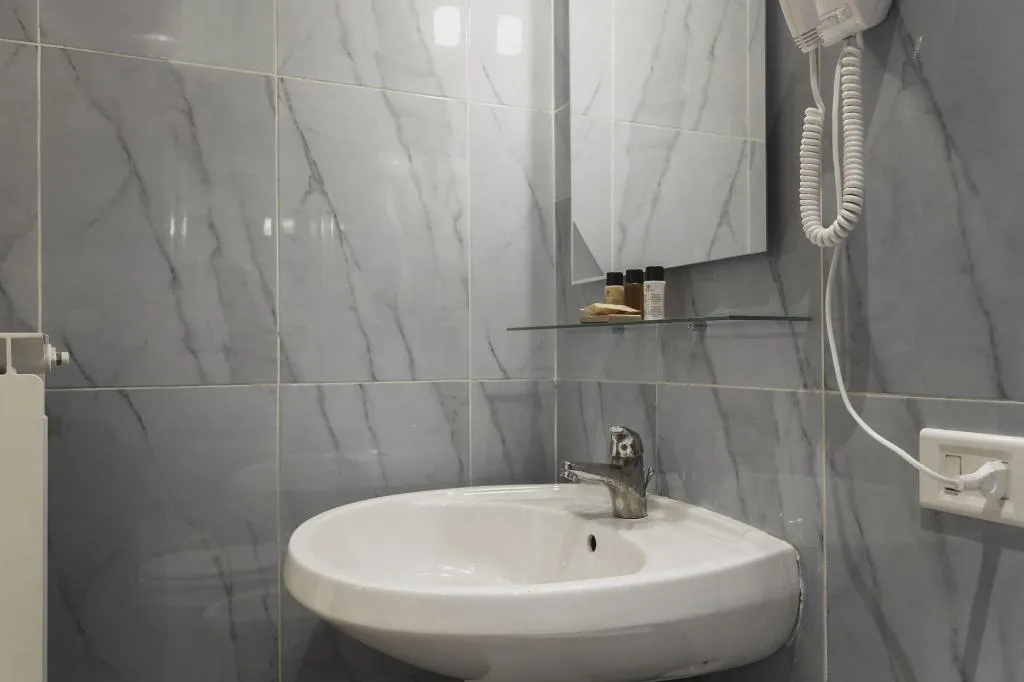 Room, Domus Napoleone, Naples