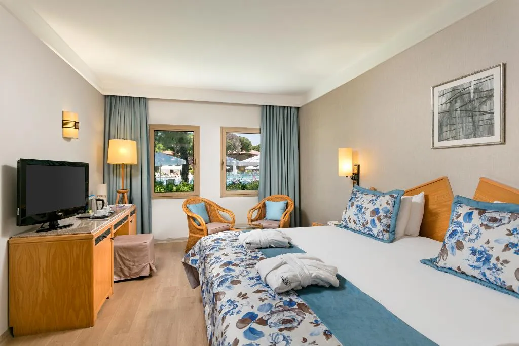 FAMILY ROOM GARDEN VIEW Room, Xanadu Resort Hotel, Antalya