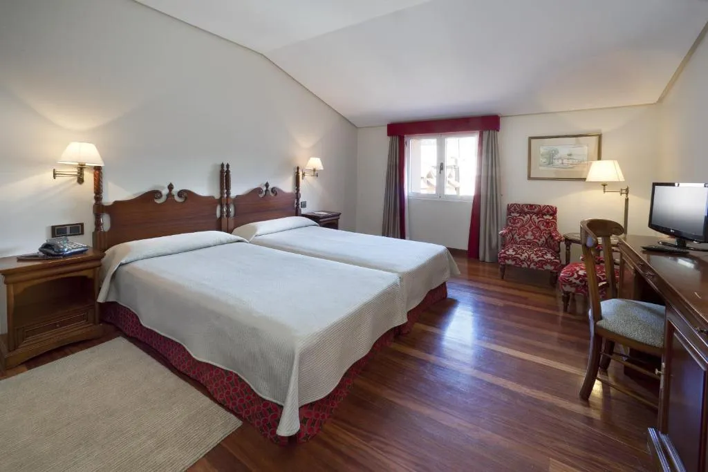 DOUBLE SUPERIOR Room, Parador de Cañadas del Teide, Tenerife